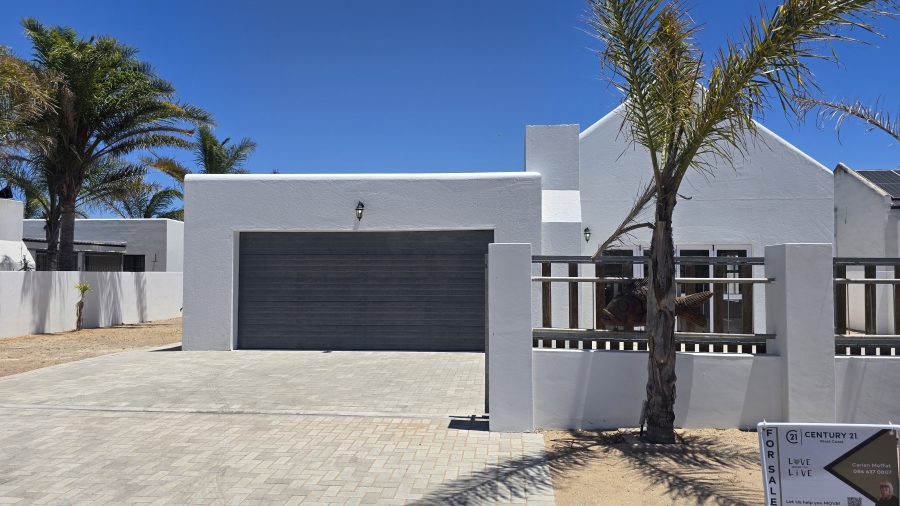 3 Bedroom Property for Sale in Laaiplek Western Cape